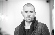 Литвански редитељ Мантас Кведаваричијус убијен у Мариупољу Литвански редитељ Мантас Кведаваричијус убијен у Мариупољу
